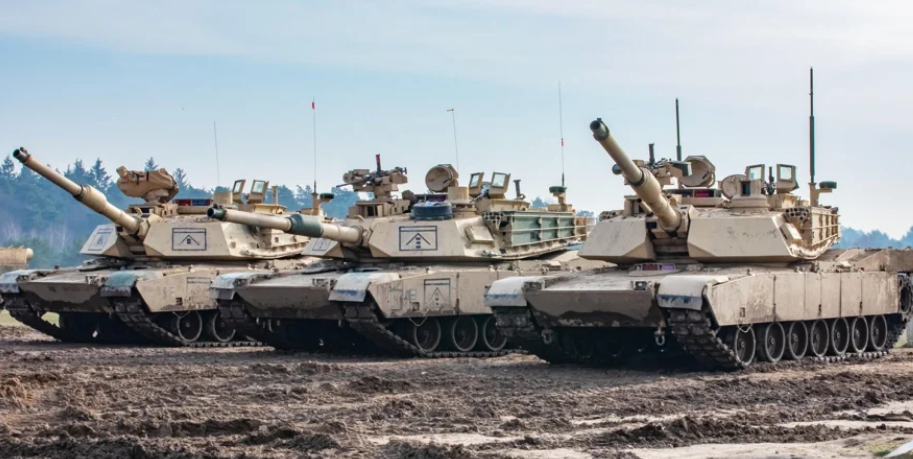 Радник Байдена пояснив рішення США передати Україні танки Abrams