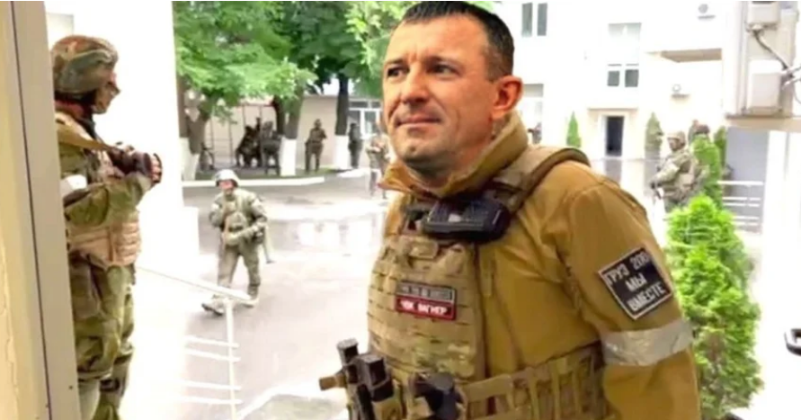  Гіркін скиглить через скандал з генералом Поповим, прогнозуючи РФ новий військовий заколот