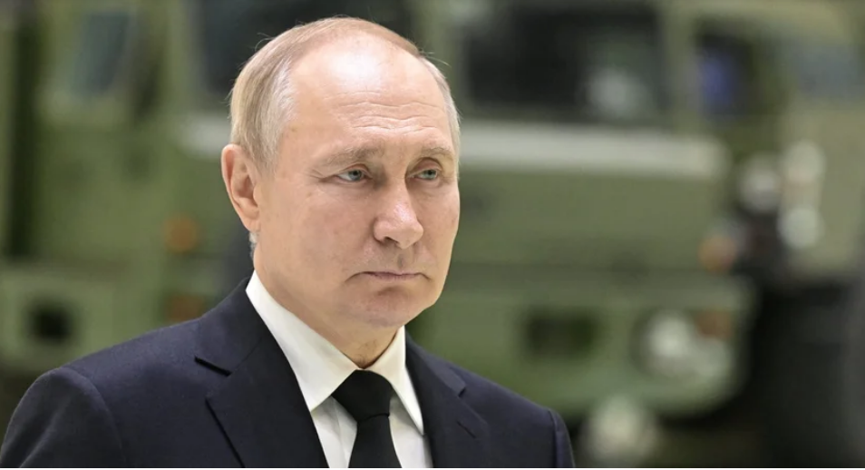 Екс-співробітник КДБ заявив, що Путіна можуть підміняти актори в силіконових масках. ВІДЕО