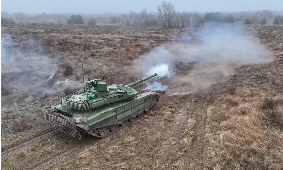Працювали "Дикі шершні": воїни ЗСУ знищили новітній російський танк Т-90, який Медведєв називав "найкращим у світі". ВІДЕО
