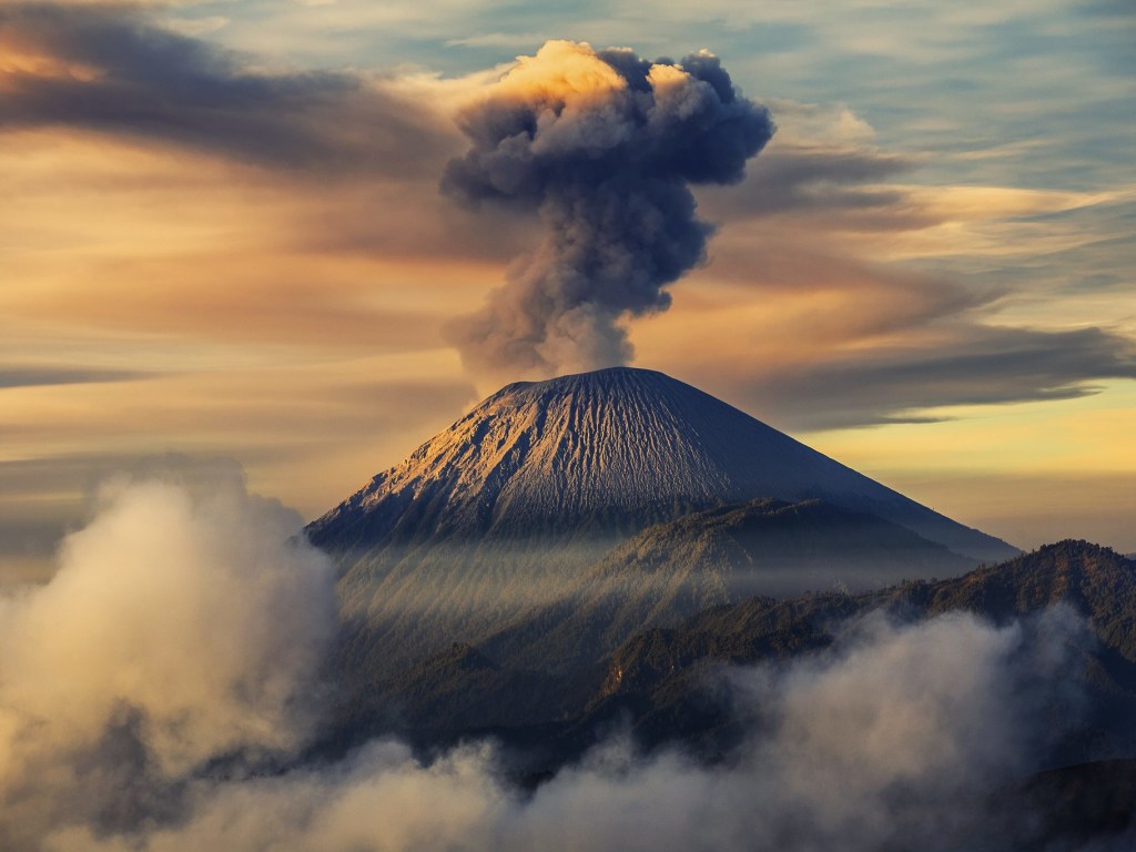 В Італії може початися виверження супервулкана, який спав майже 500 років