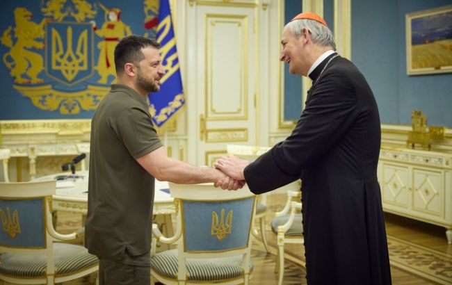 Зеленський зустрівся з представником Ватикану: обговорили українську формулу миру