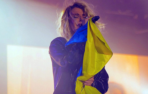 Лободу "рознесли" за російські хіти з українським прапором. ВІДЕО