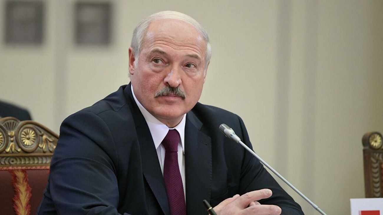 Лукашенко прийняв закон про позбавлення громадянства Білорусі