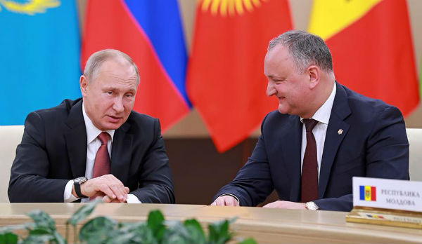 Додон домовився з Путіним відновити перемовини про €200 млн кредиту