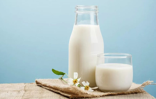 Молоко: опасно для здоровья или нет? Ученые рассказали о главных предостережениях