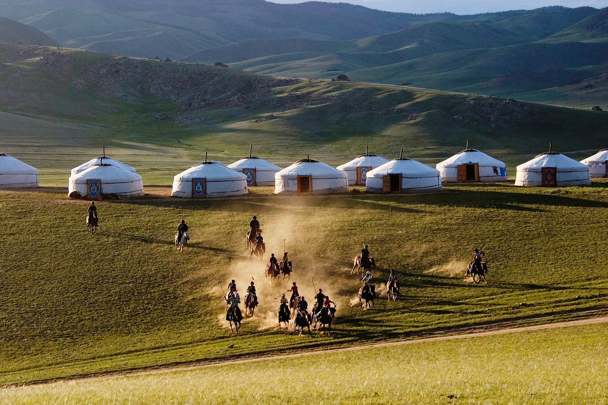 Замість закритої Європи росіянам дозволили їздити до Монголії  