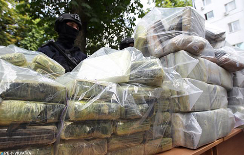 Конфіскували майже 3 тонни кокаїну: в Європі викрили балканський наркокартель. ВІДЕО