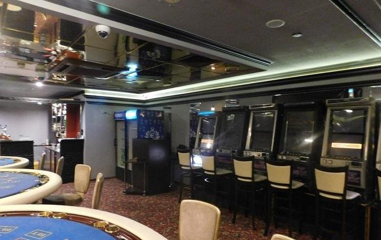 На столичній Оболоні поліцейські викрили казино