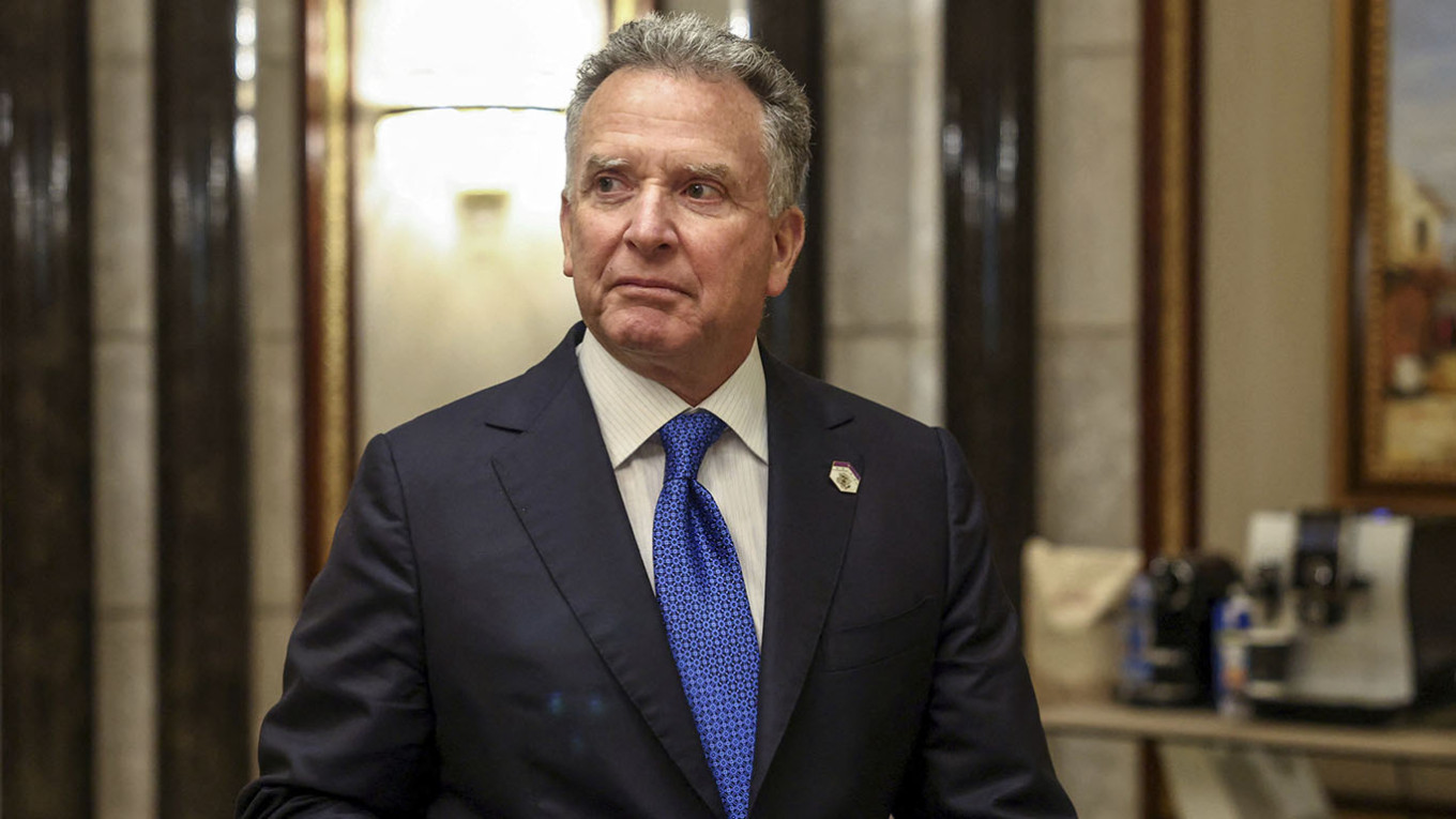 Опубліковано повну стенограму розмови Віткоффа з Ушаковим, у якій посланець Трампа захоплюється Путіним і дає поради РФ