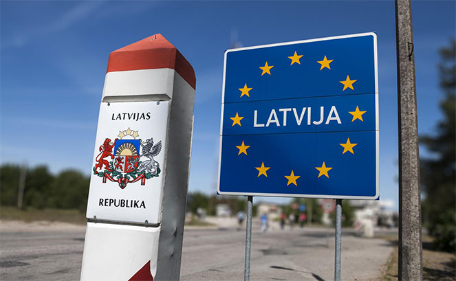 У Латвії затримали 8 українців з підробленими ПЛР-тестами на COVID-19