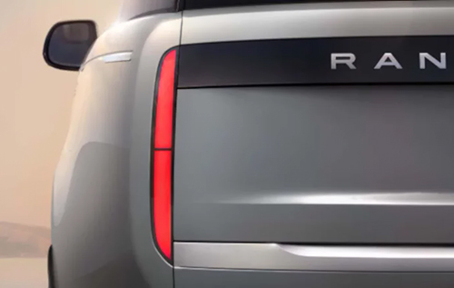 Range Rover відкрив попереднє замовлення на повністю електричний позашляховик