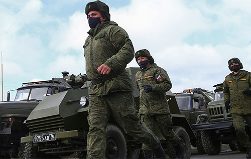 Дії збройних сил РФ біля кордонів України є нетиповими і несуть загрозу, – представник ГУР МО Скібіцький