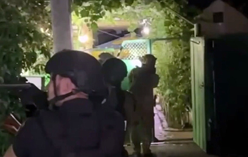 В Черкасах в ході спецоперації затримали стрільця, який поранив поліцейського