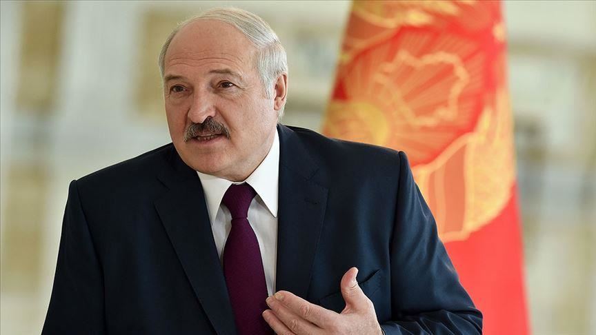 Лукашенко признал авторитарность своего режима и снова высказался за необходимость изменить конституцию страны