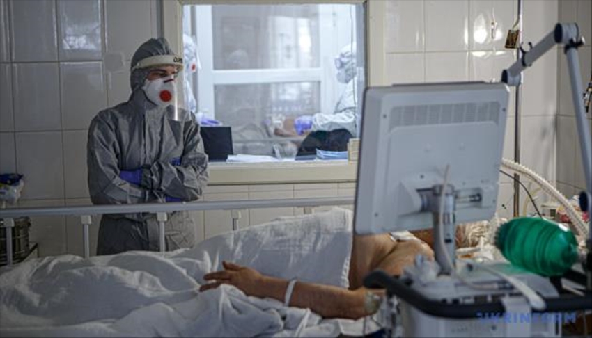 В Україні за добу на коронавірус захворіла рекордна кількість людей за увесь час пандемії