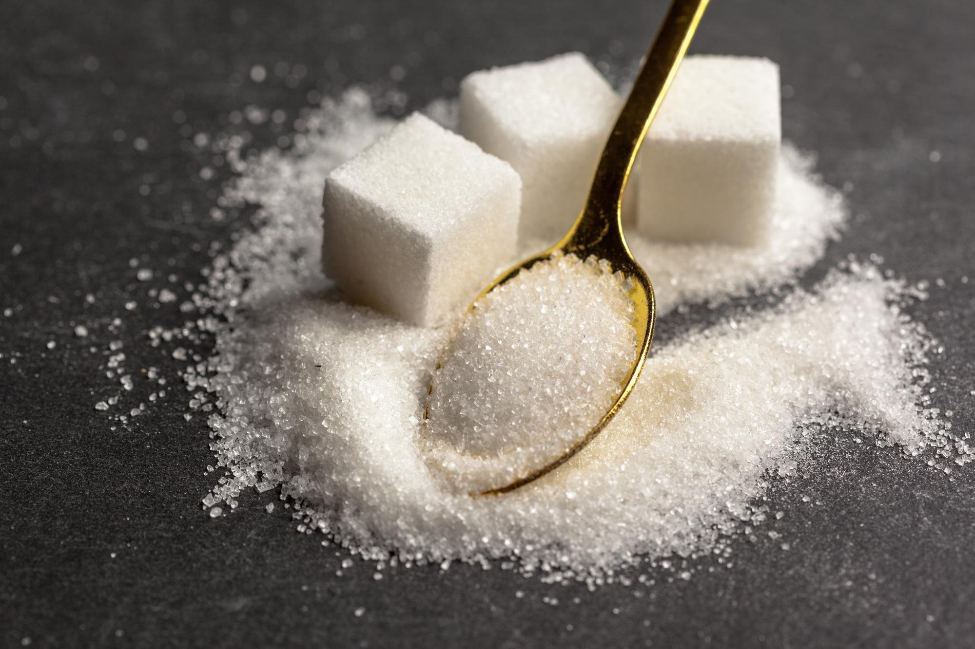 Як почати менше їсти цукру: поради лікаря