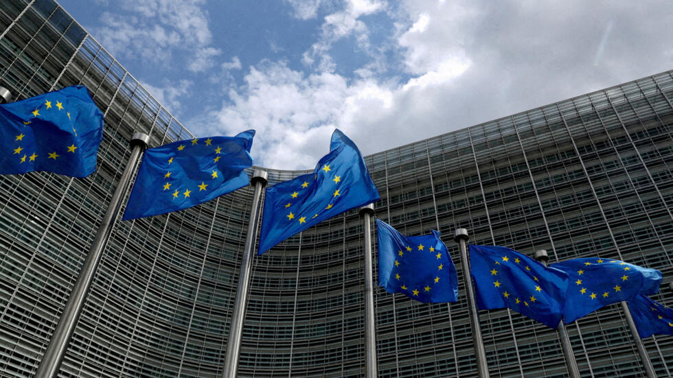 ЄС готує план надання Україні довгострокових зобов'язань щодо безпеки, – Bloomberg