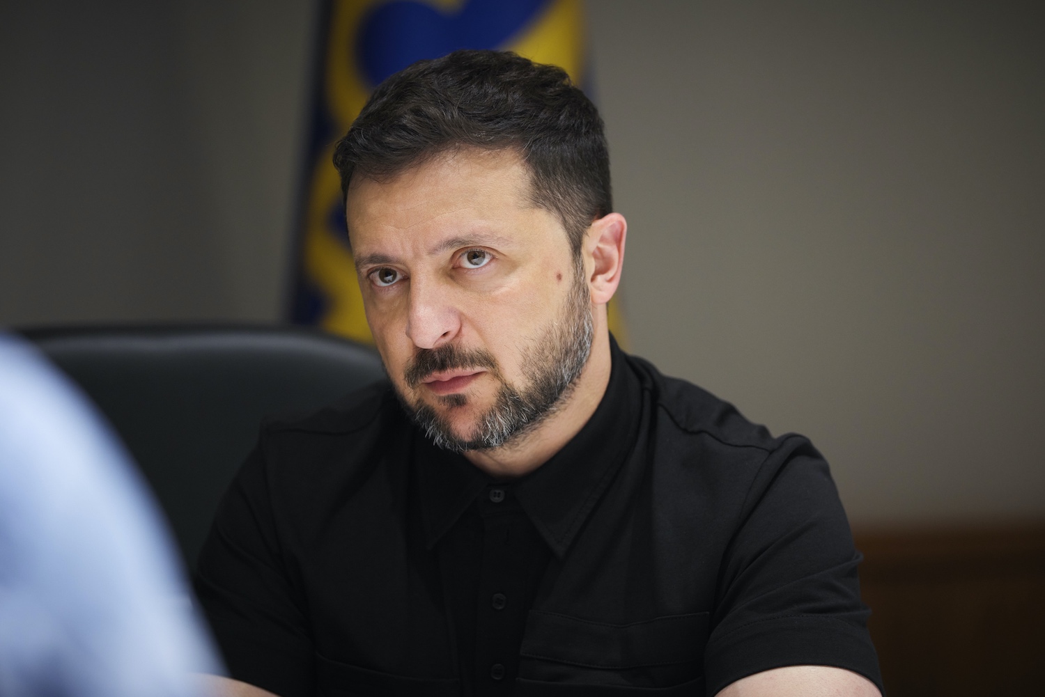 Зеленського запросили на саміти НАТО, ЄС та G7, – МЗС України