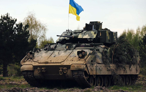 ЗСУ продовжують ведення оборонних дій на сході та наступальної операції на півдні України, – Генштаб