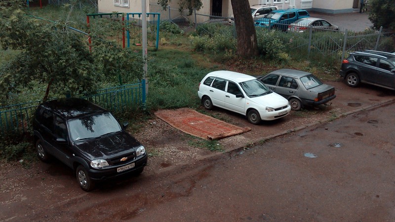 Хорошо припарковать можно не только автомобиль. ФОТО
