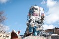 На Пейзажной аллее в Киеве вандалы разбили скульптуру Маленького принца. ФОТО